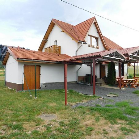 Apartmany Tania Zavazna Poruba Экстерьер фото