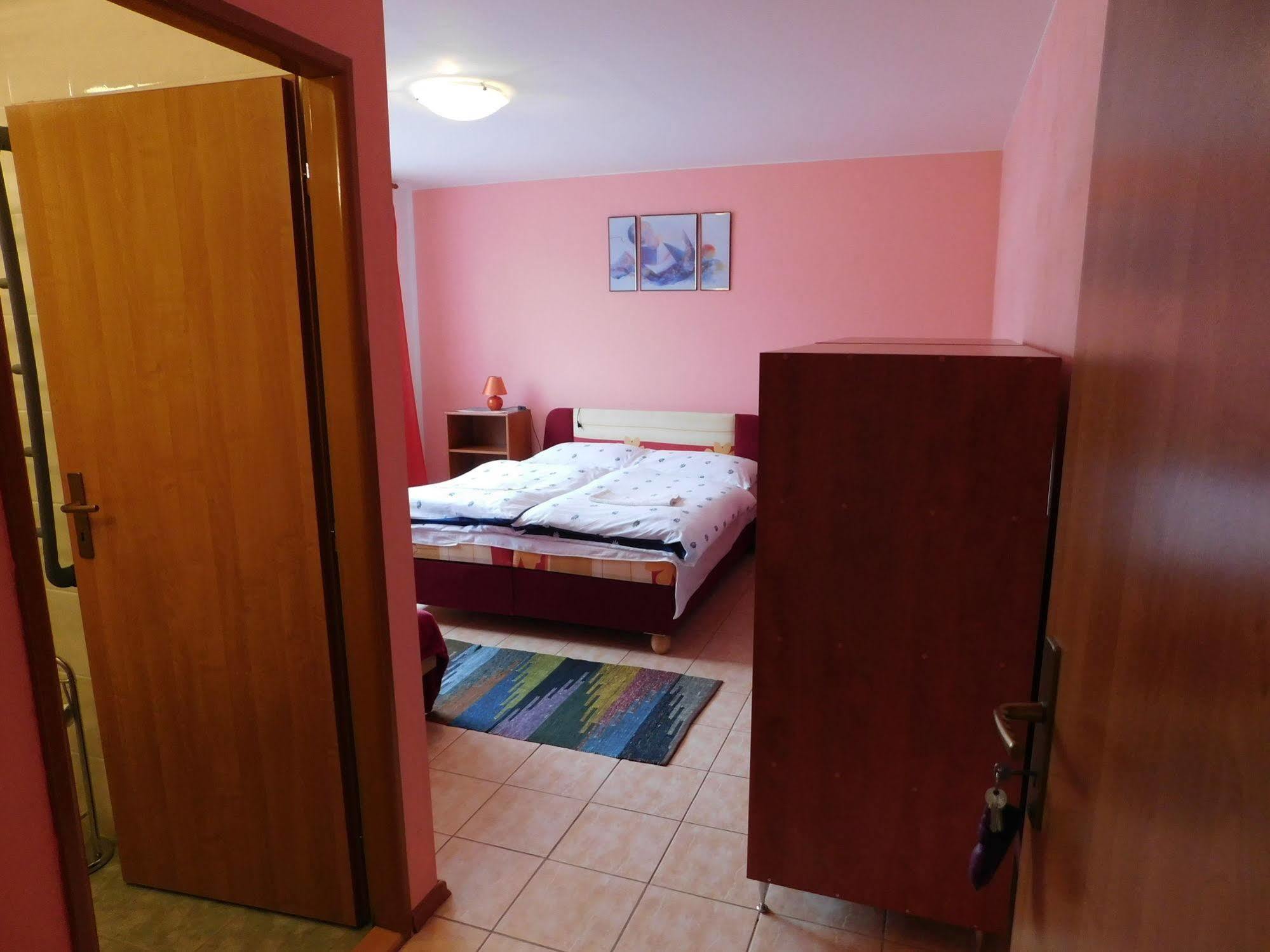 Apartmany Tania Zavazna Poruba Экстерьер фото
