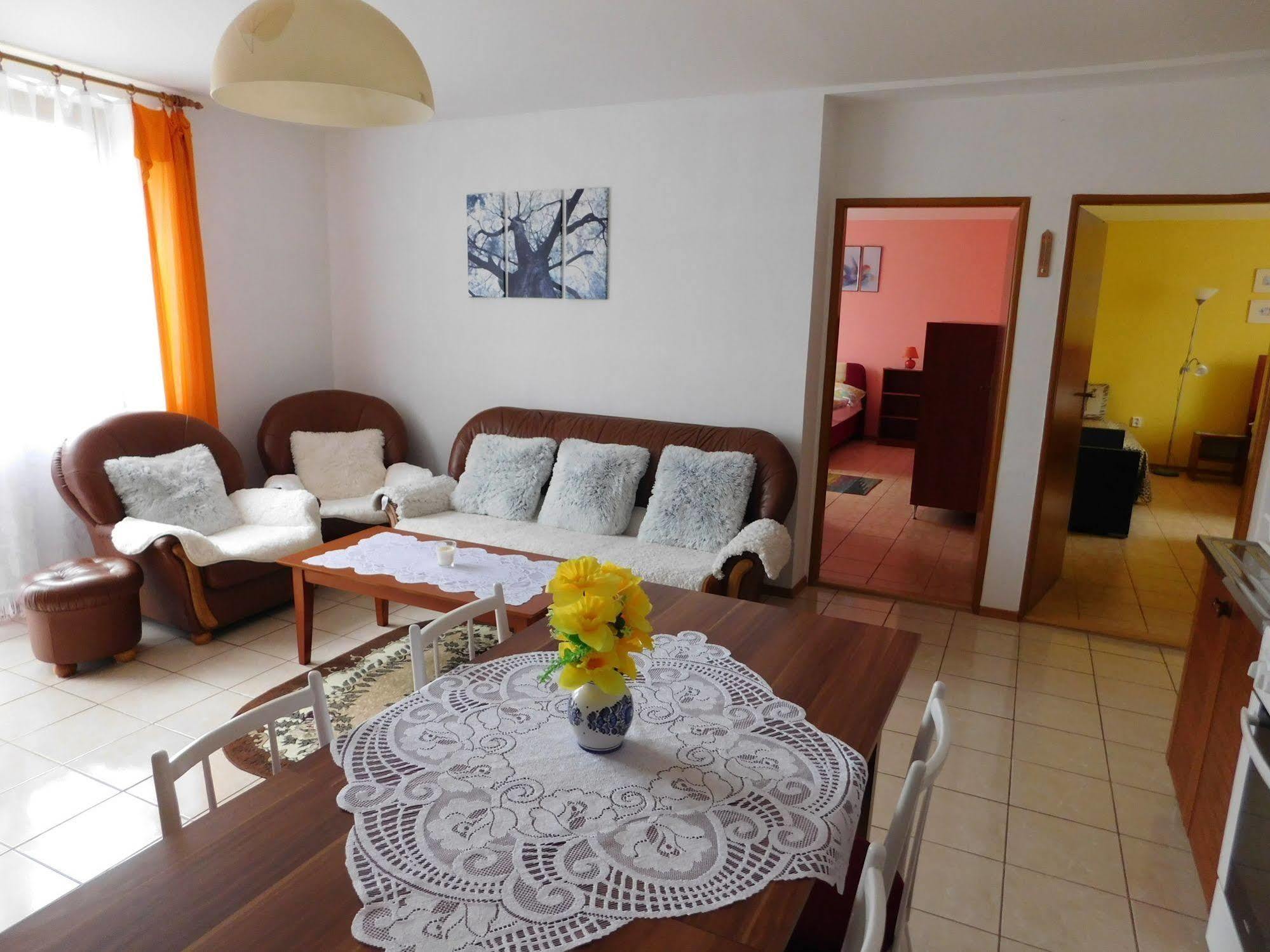 Apartmany Tania Zavazna Poruba Экстерьер фото